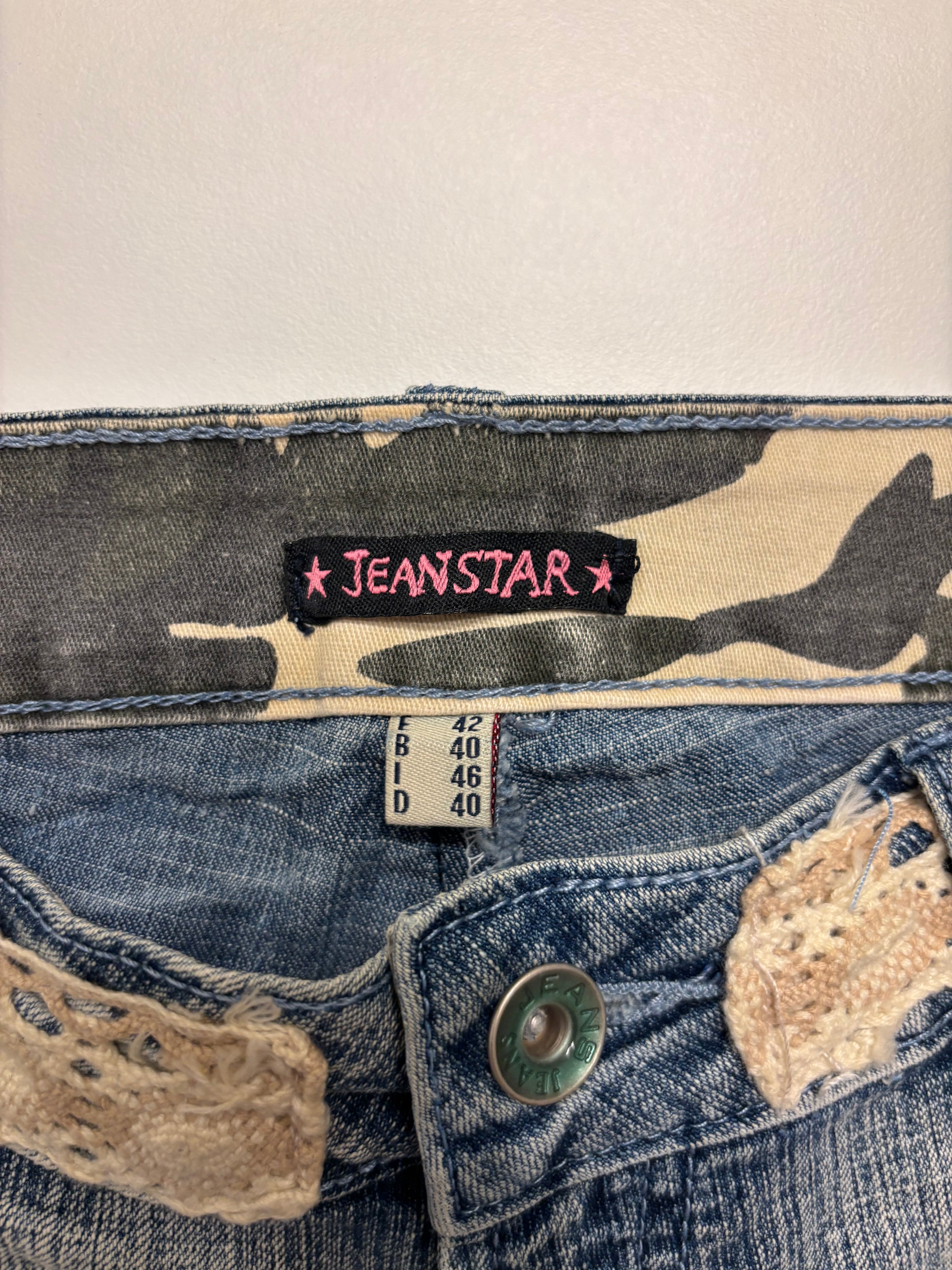 Y2K Denim Shorts Broderte Lommer