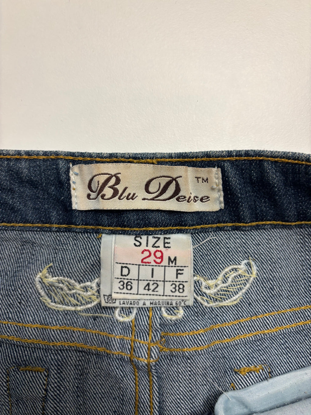 Mørkeblå Denim Mini Skjørt Broderte Detaljer