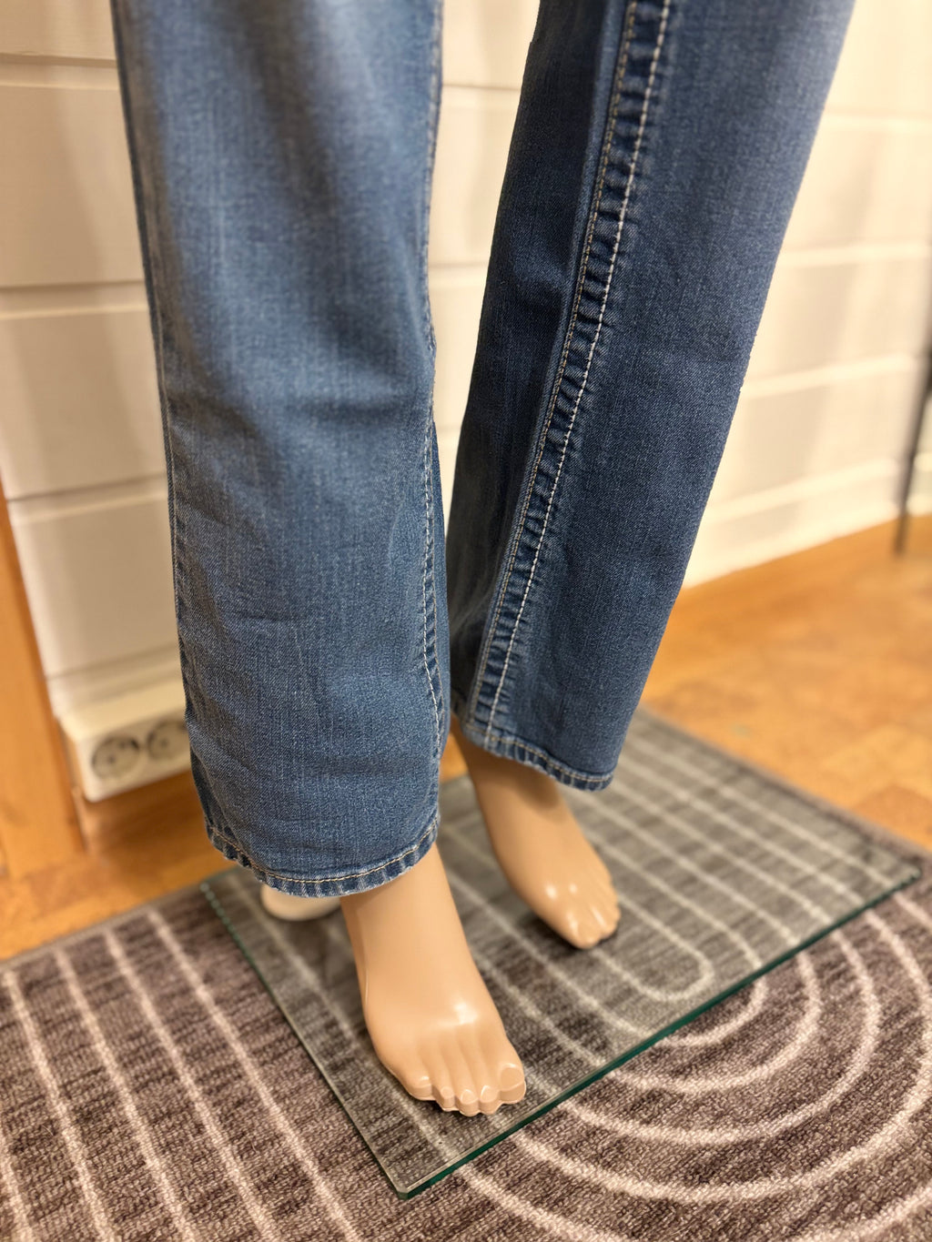 Vintage Jeans Bootcut Broderte Lommer