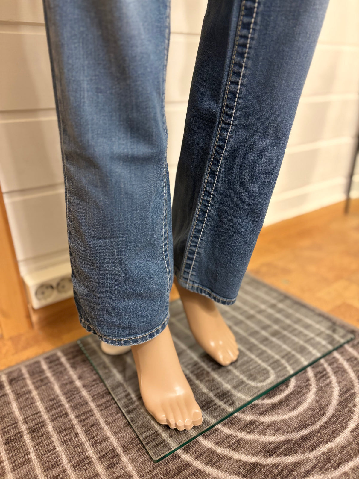 Vintage Jeans Bootcut Broderte Lommer