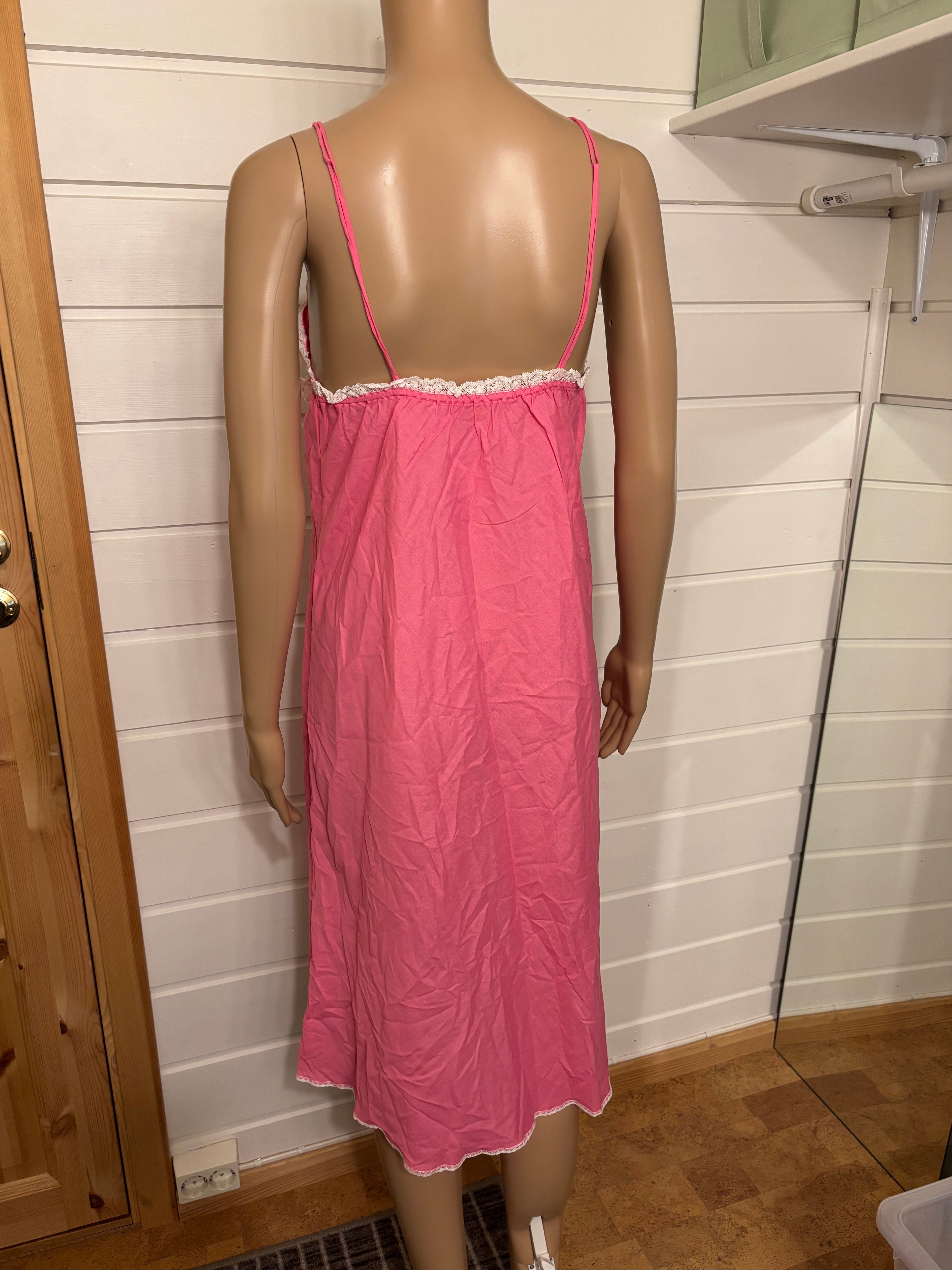 Rosa Nattkjole Blonder
