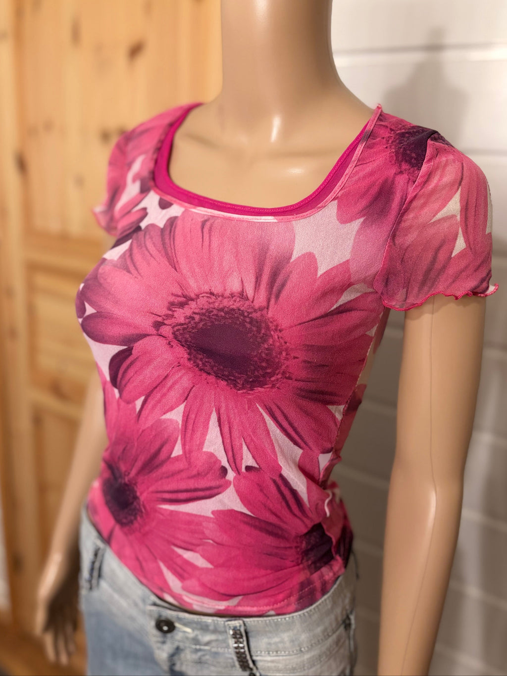 Rosa Blomstret Mesh T-skjorte