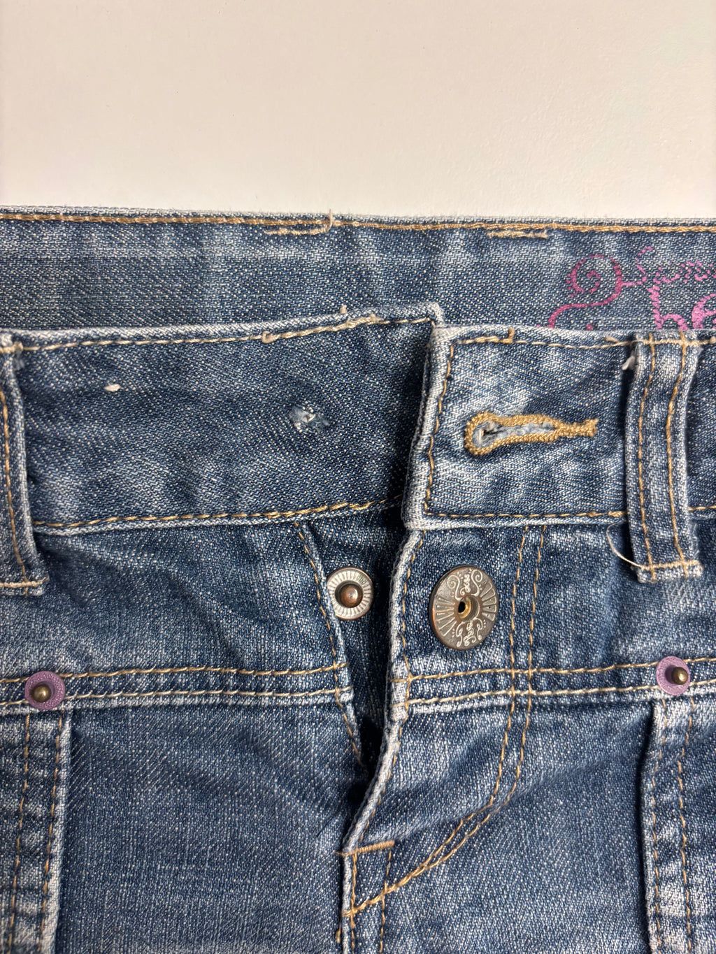 Y2K Denim Shorts Broderte Lommer