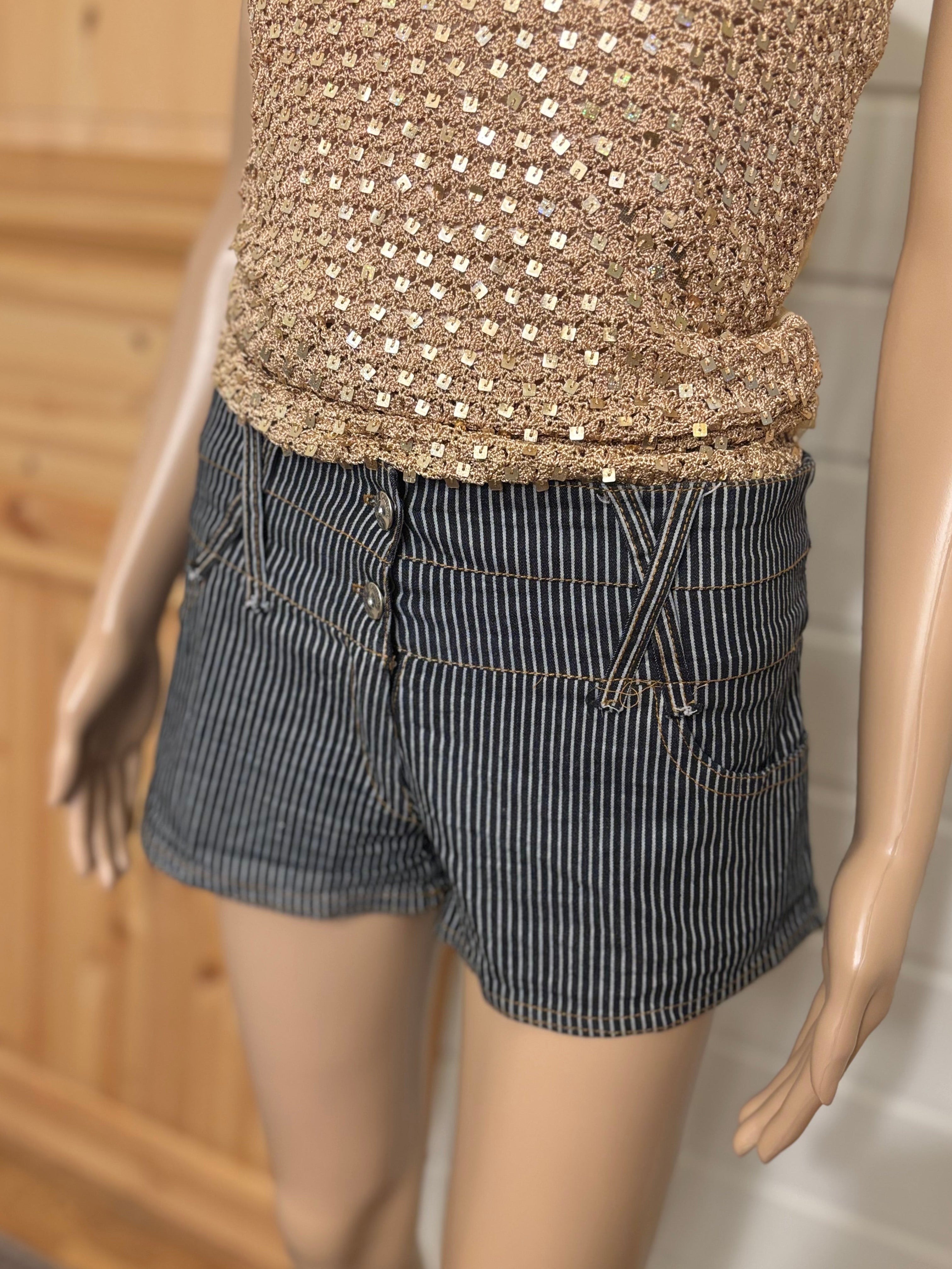 Stripete Shorts