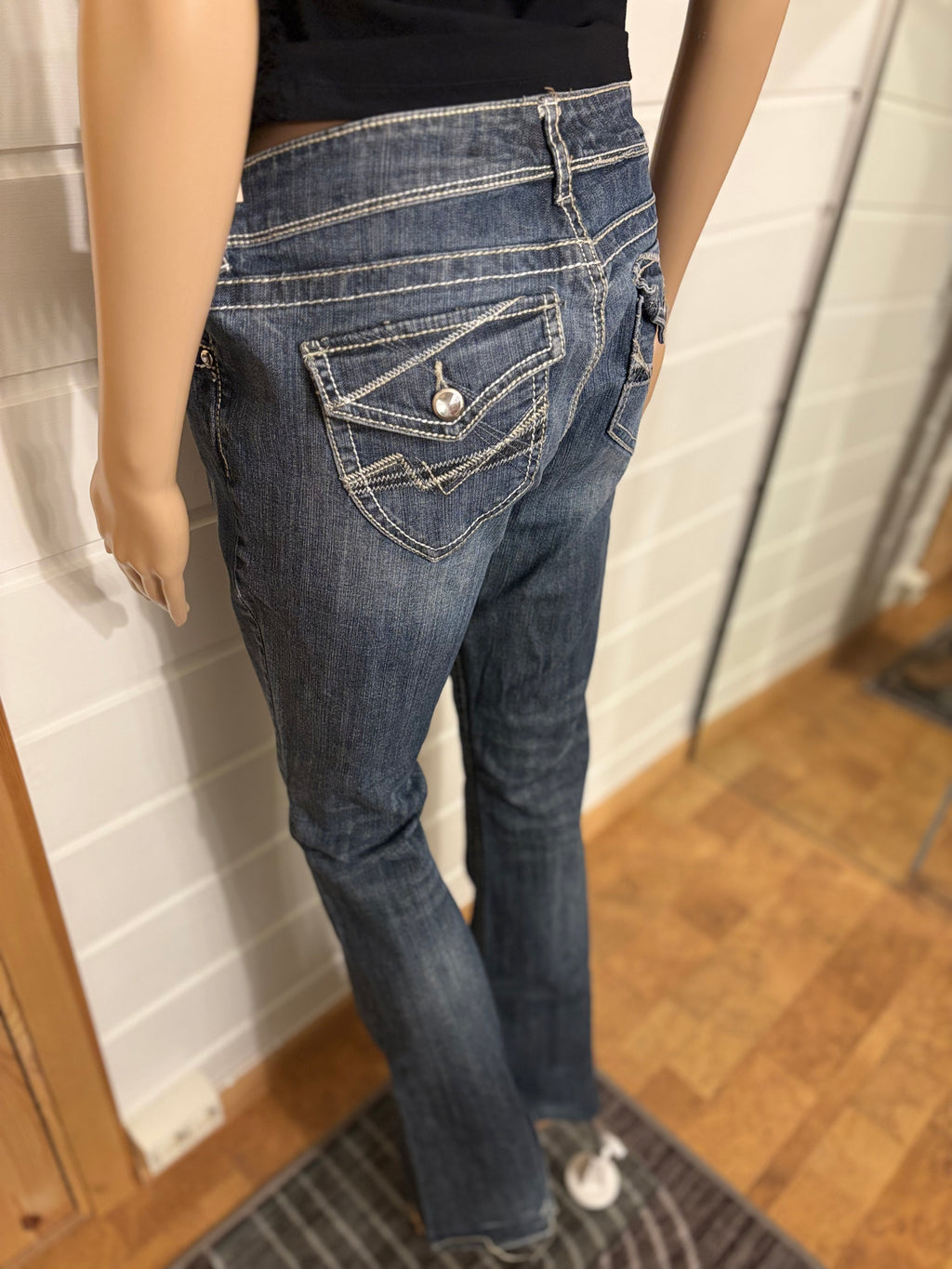 Vintage Jeans Sleng Broderte Lommer
