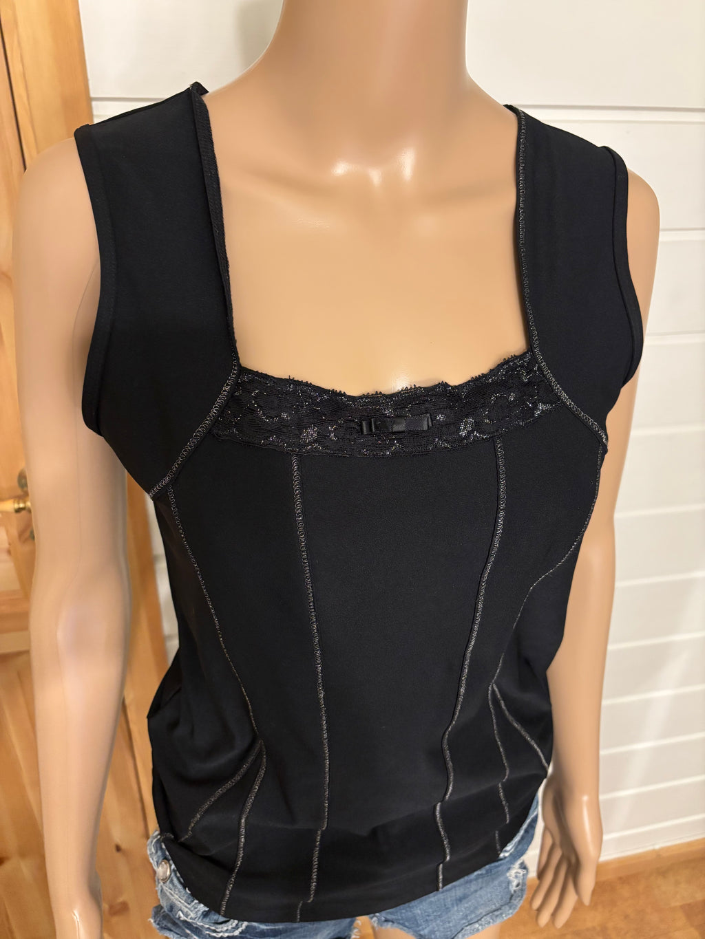 Svart Topp Blonder Glitter Detaljer
