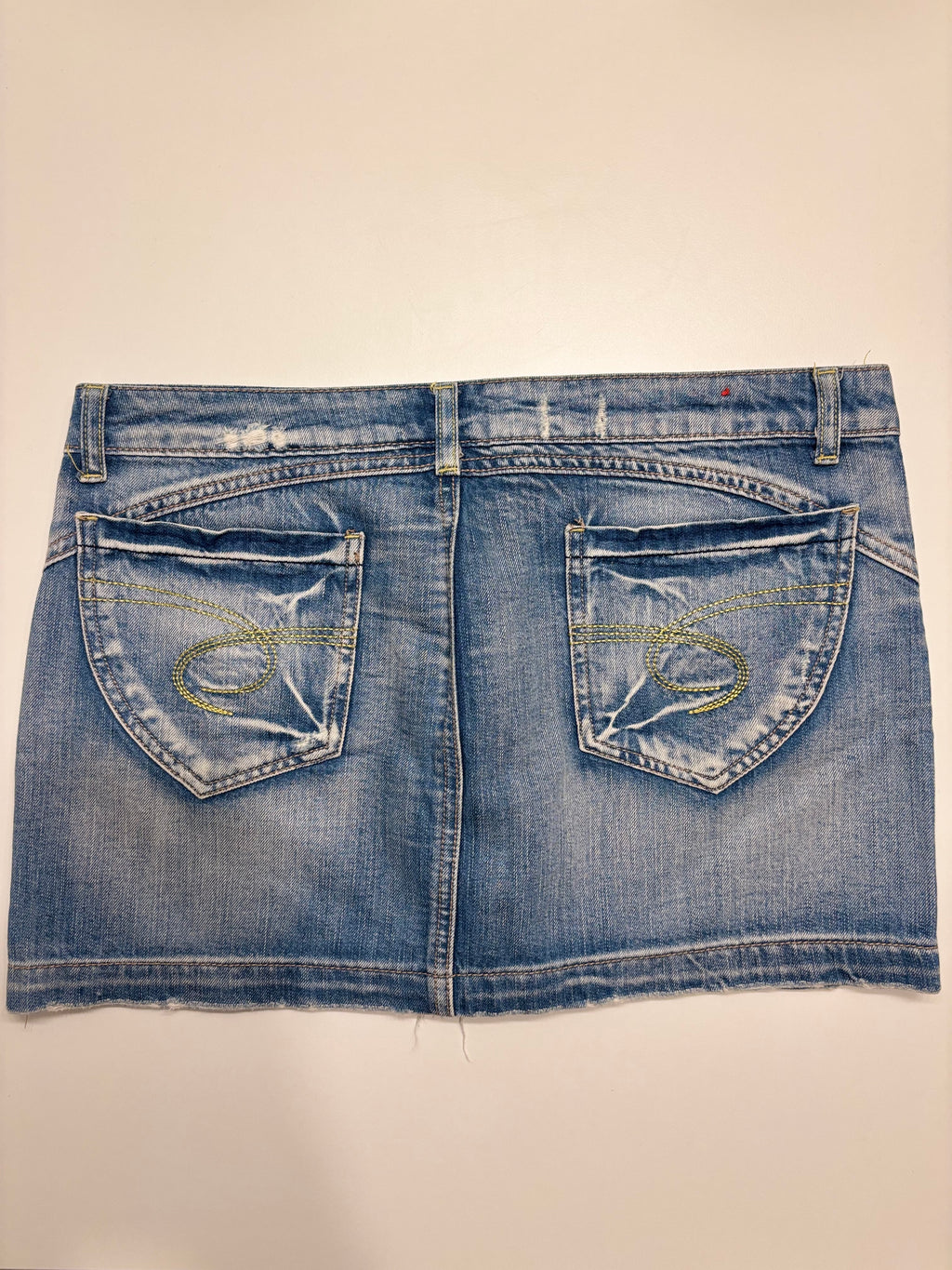 Denim Mini Skjørt Broderte Lommer