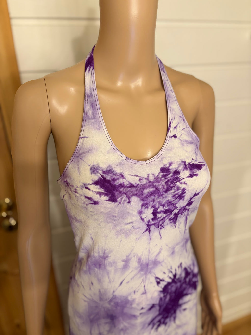 Lilla Hvit Tie Dye Halterneck Mini Kjole