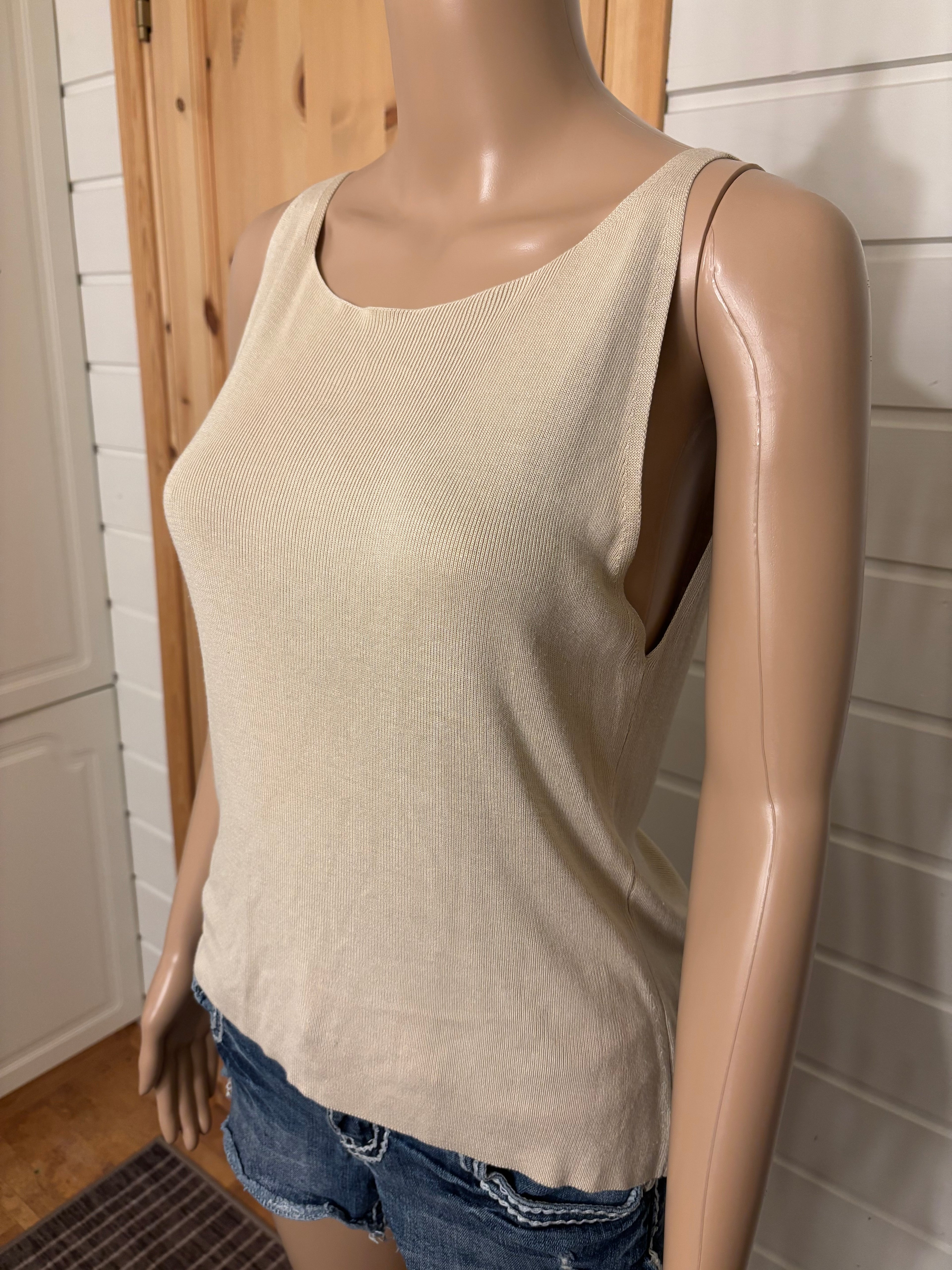 Beige Strikket Topp