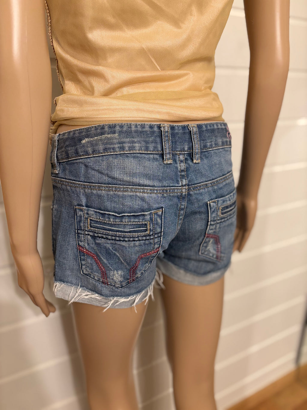 Y2K Denim Shorts Broderte Lommer