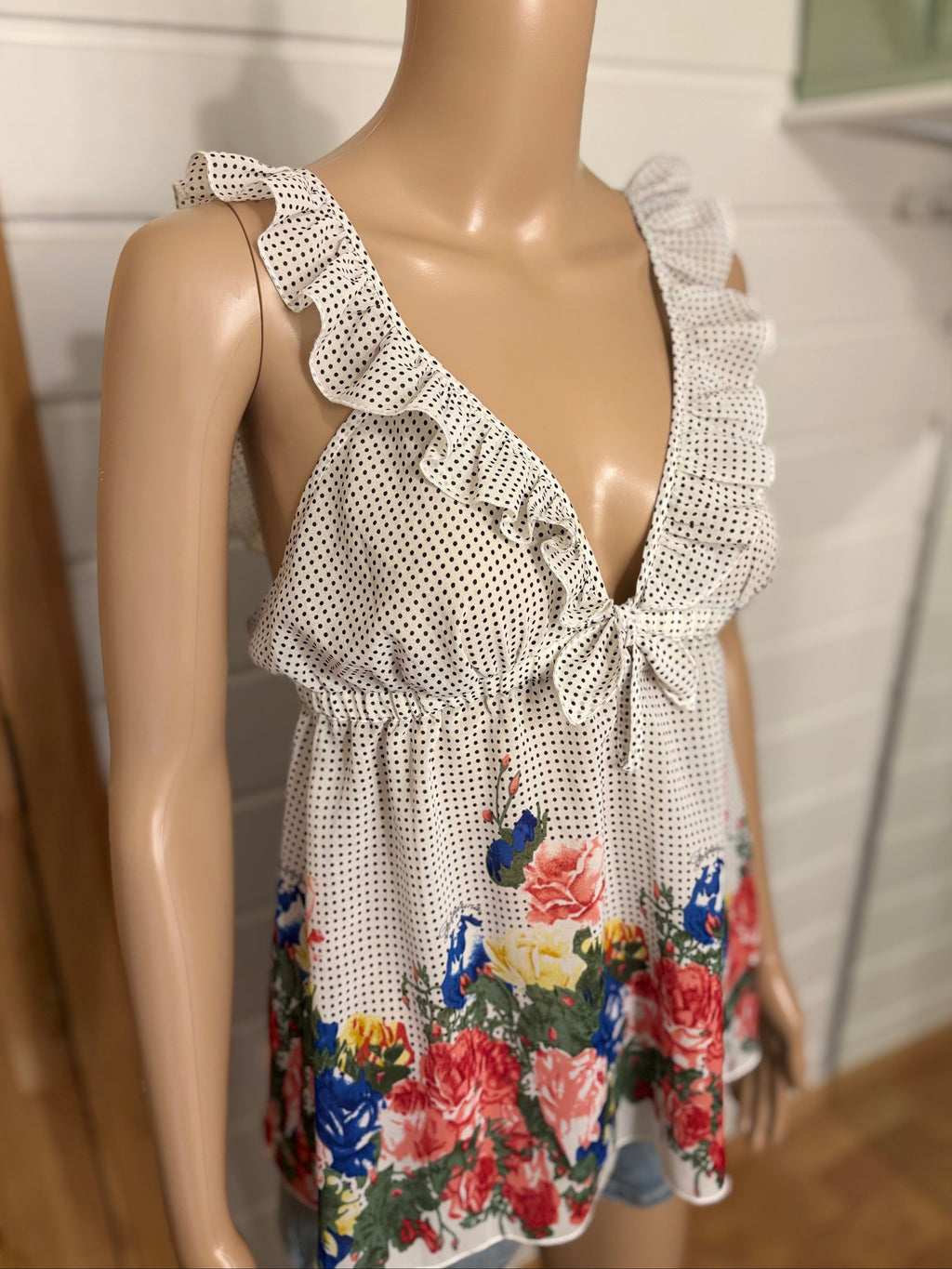 Hvit Svart Polkadott Prikker Blomstret Topp