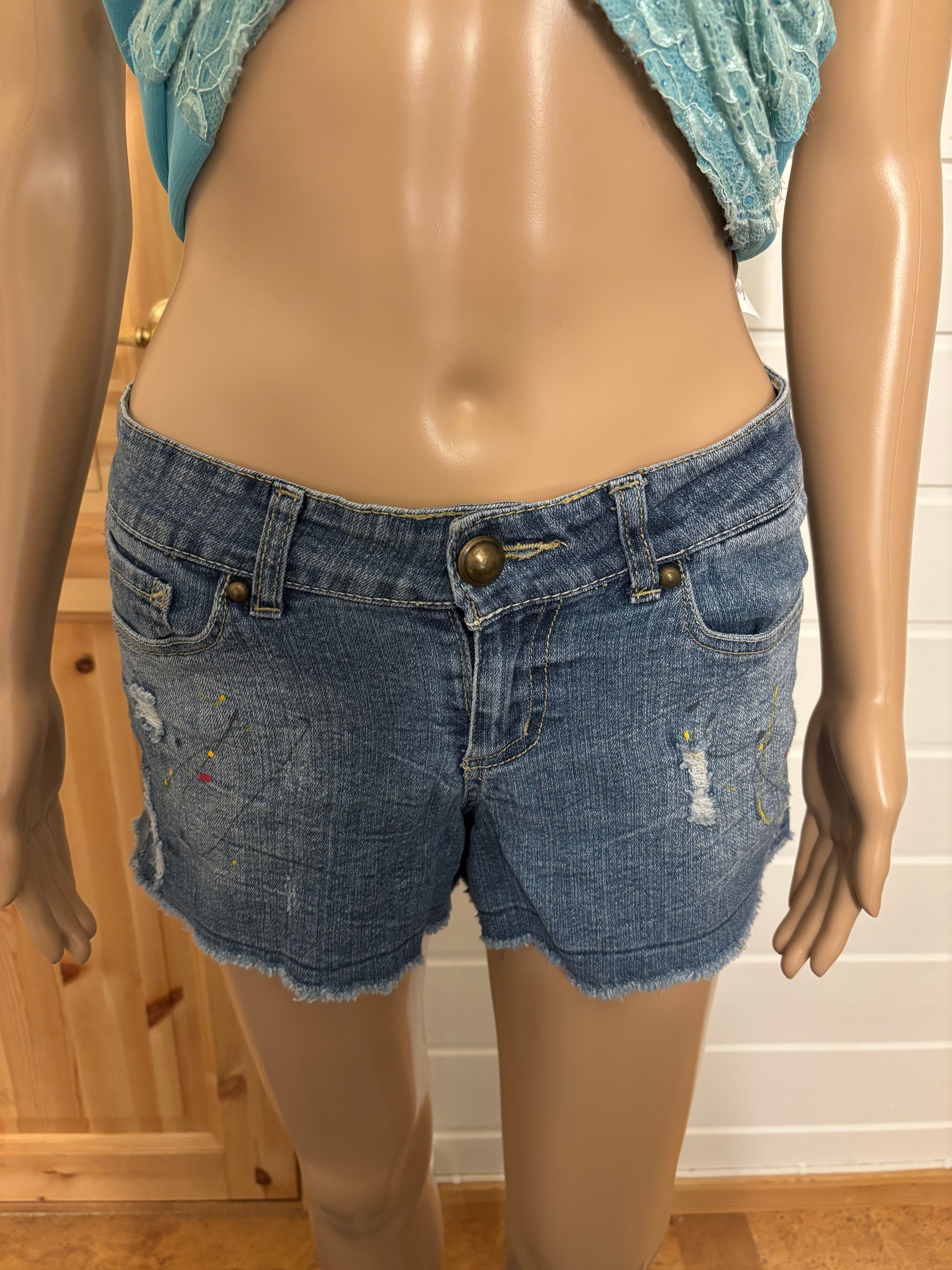 Y2K Denim Shorts Broderte Lommer