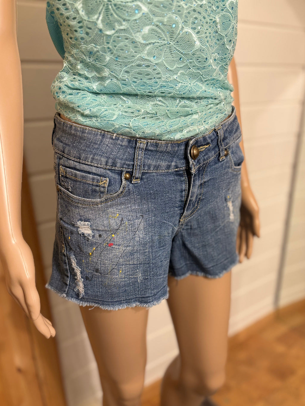 Y2K Denim Shorts Broderte Lommer
