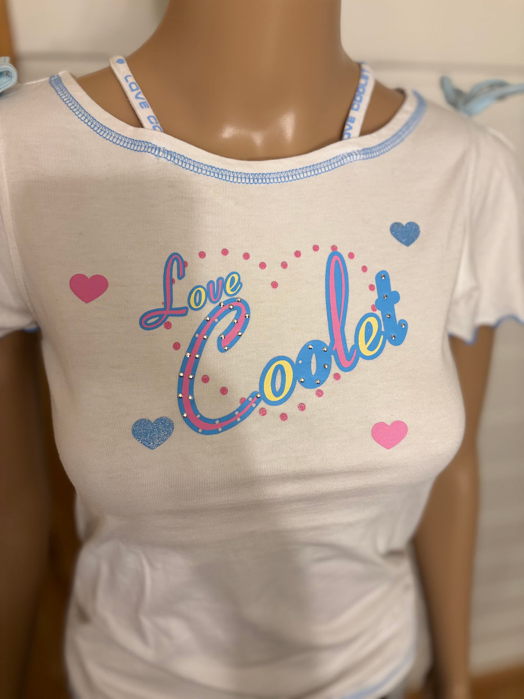 "Love Coolet" Hvit T-skjorte