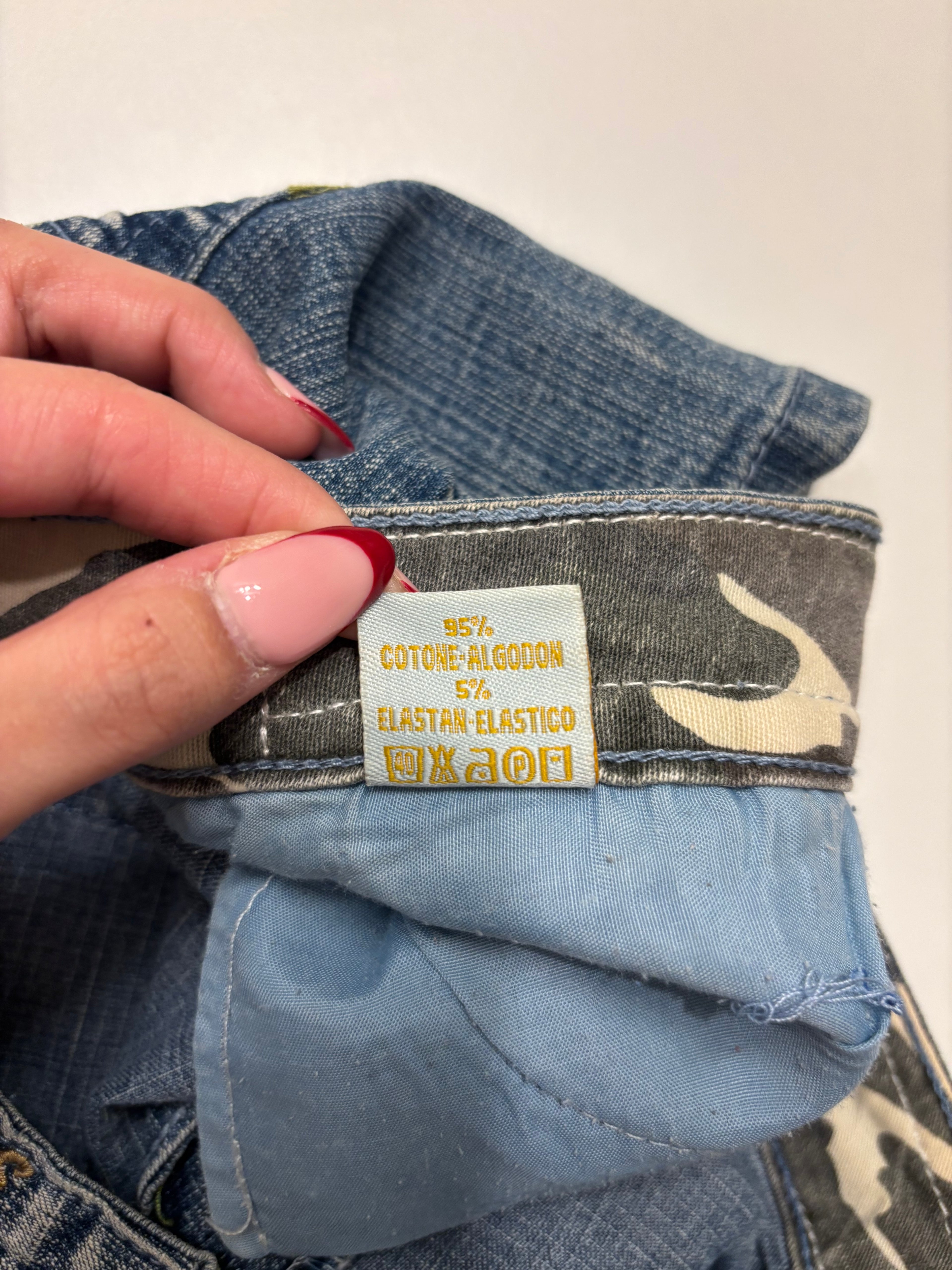 Y2K Denim Shorts Broderte Lommer