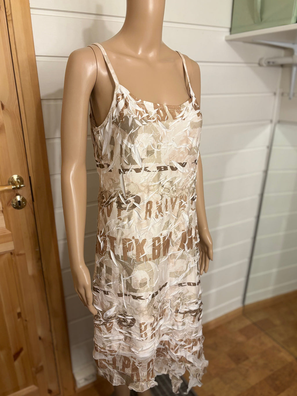 Beige Mønstret Midi Kjole