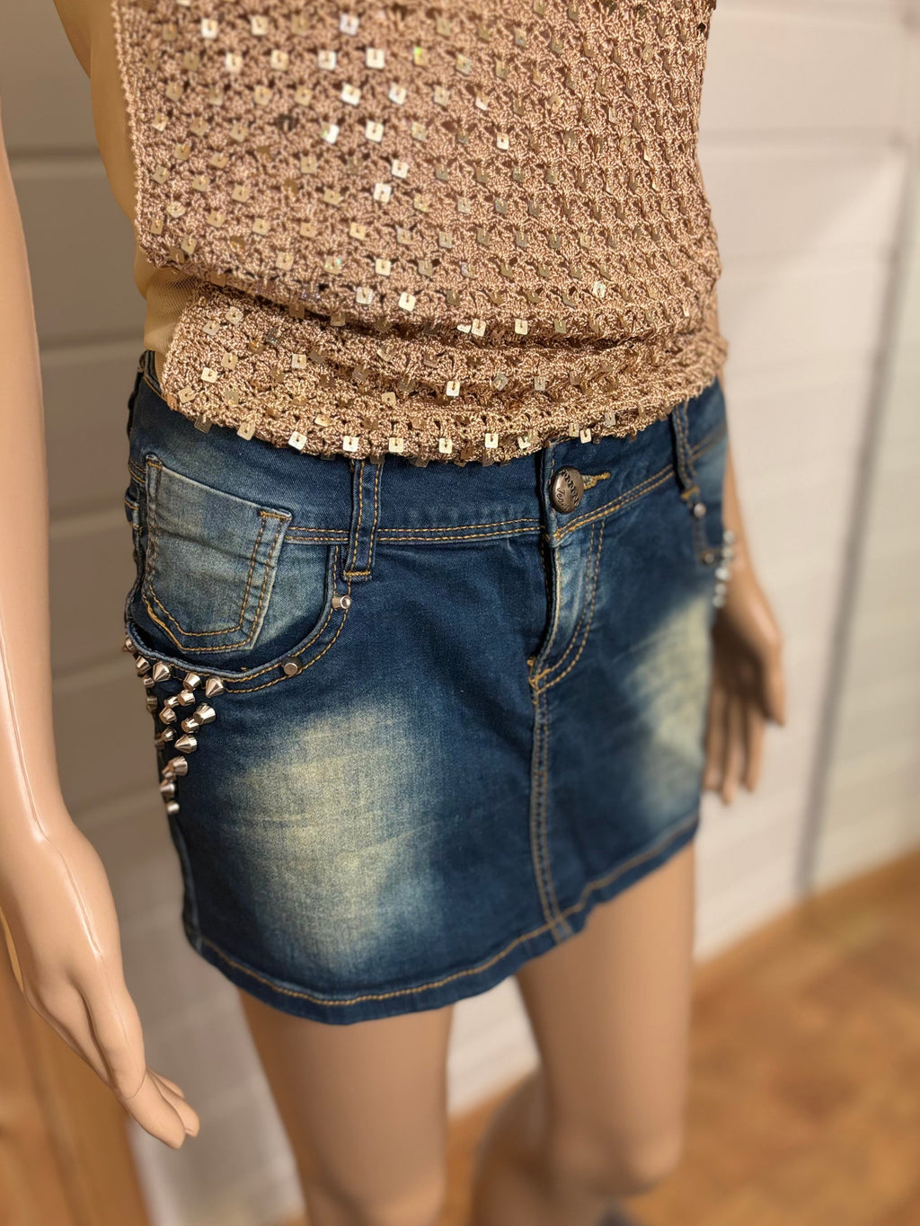 Mini Denim Skjørt Nagler