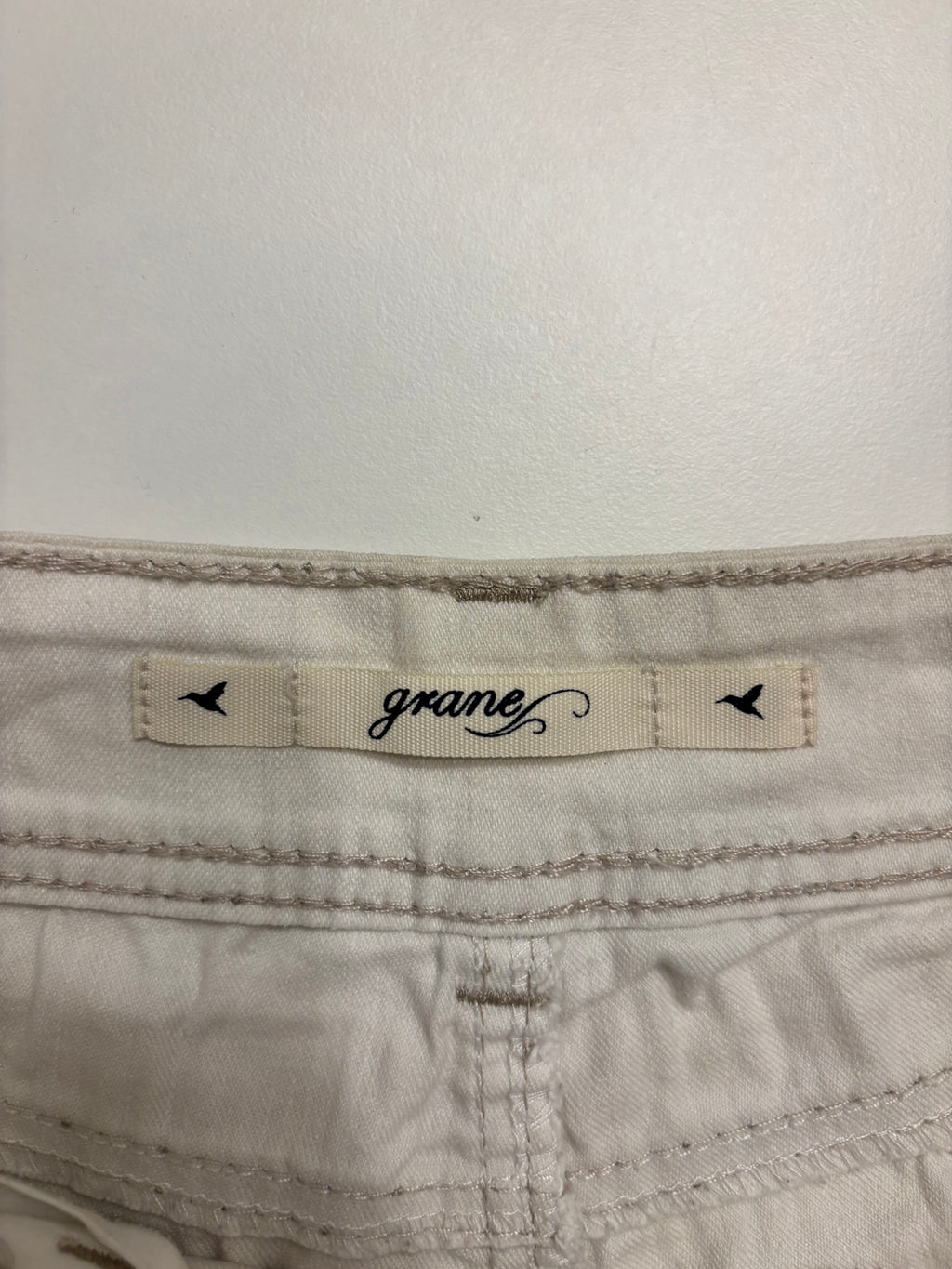 Hvit Shorts Broderte Lommer