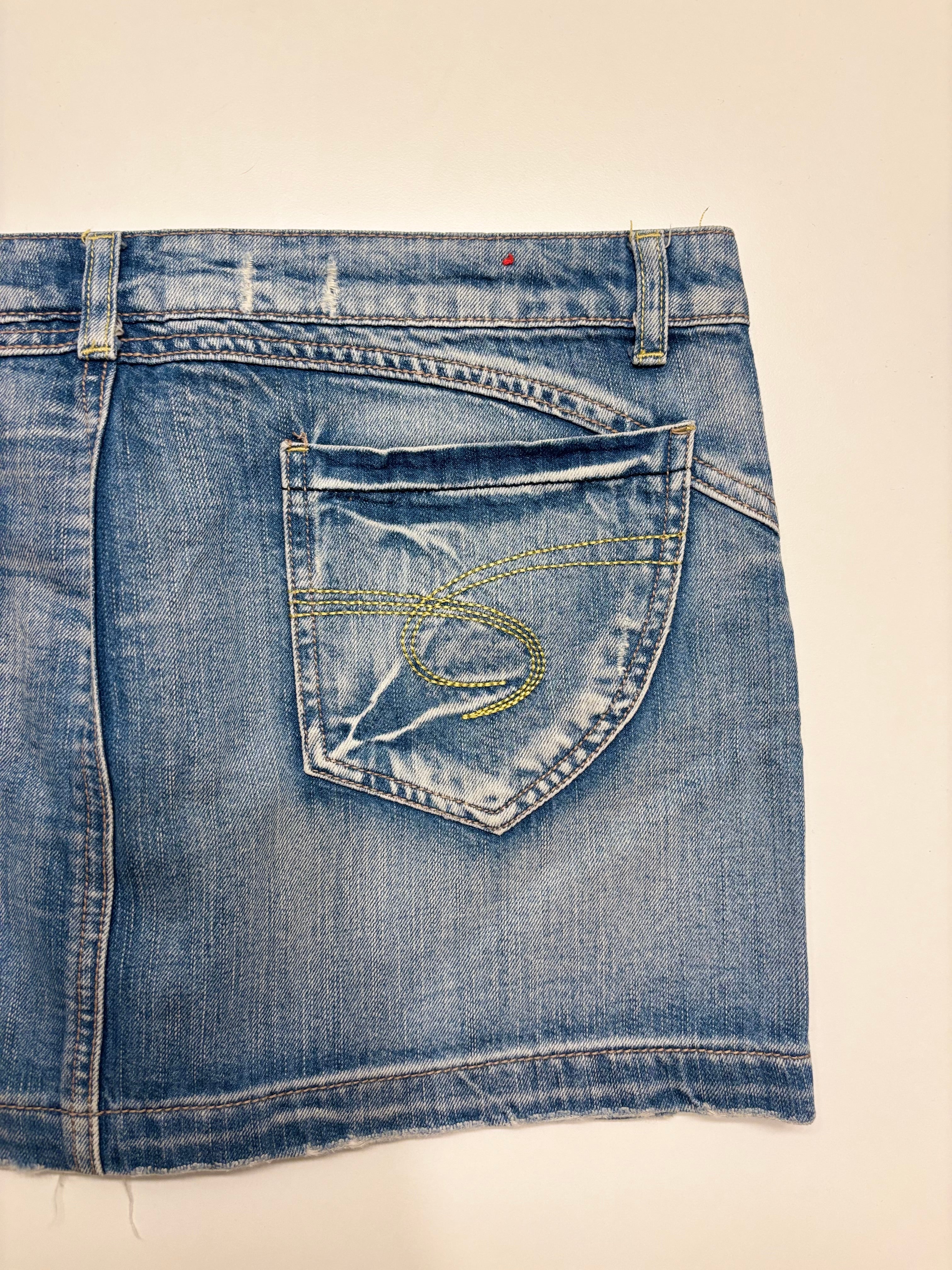 Denim Mini Skjørt Broderte Lommer