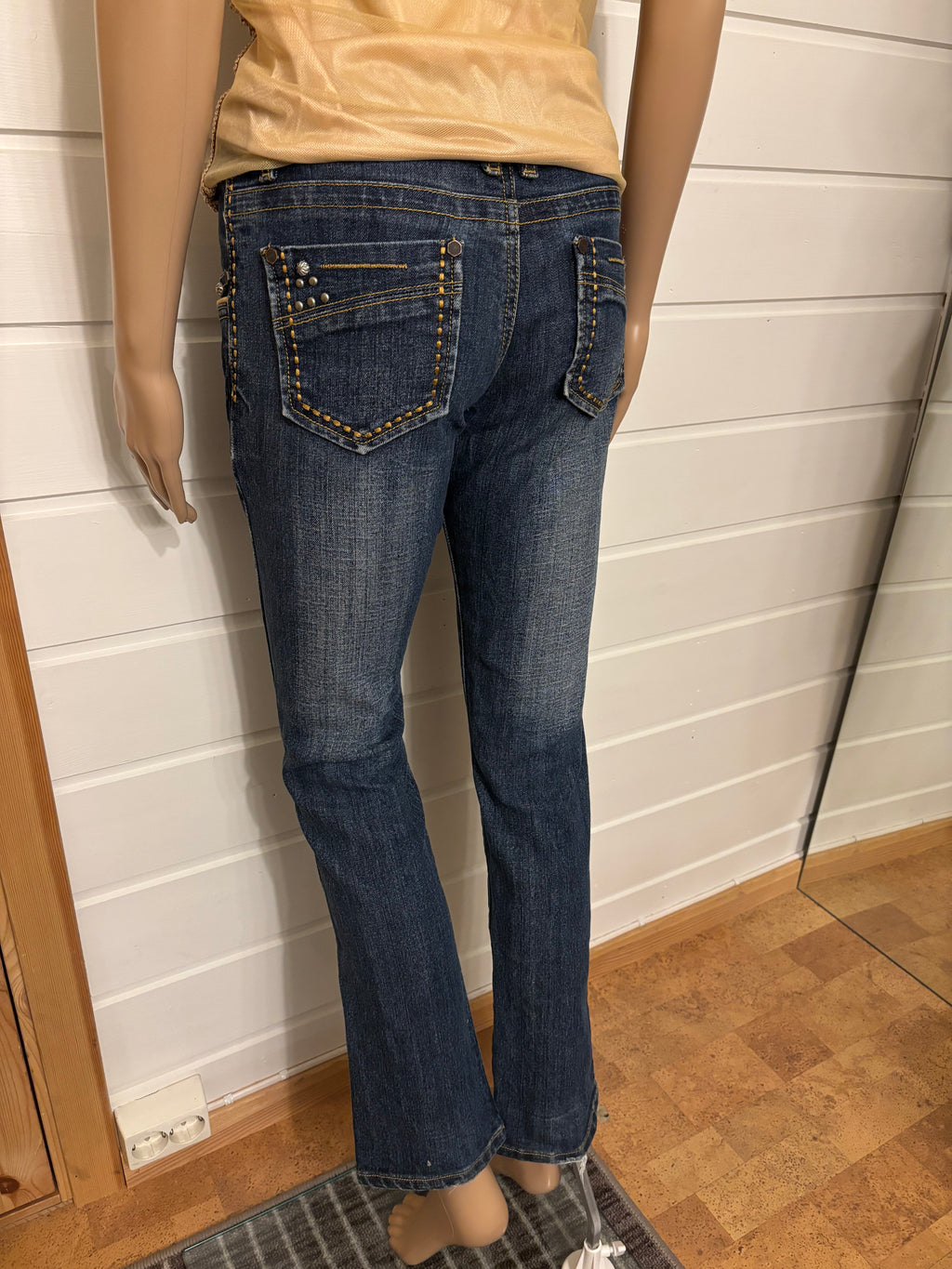 Mørkeblå Jeans Bootcut Gull Detaljer